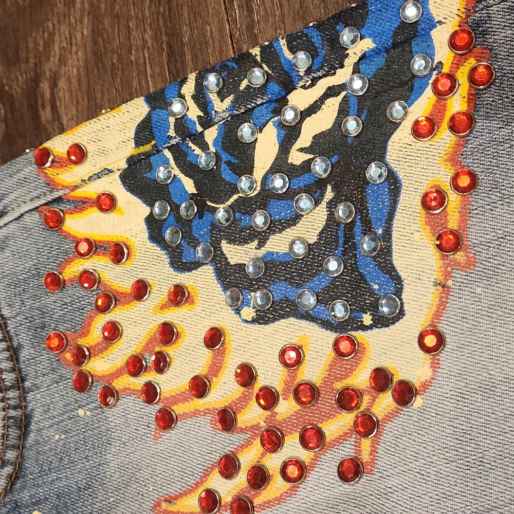 ❤️ YANK VINTAGE Y2K FLAMING ROSE RHINESTONE EMBELLISHED STRAIGHT LEG JEANS - Picture 9 of 16